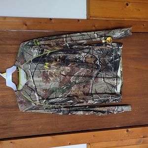 Underarmour Camo Sweatshirt.